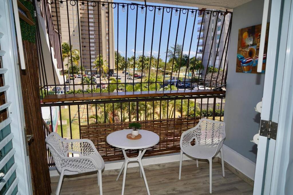 Relaxing Studio Near El Yunque With Pool View Luquillo Exterior photo